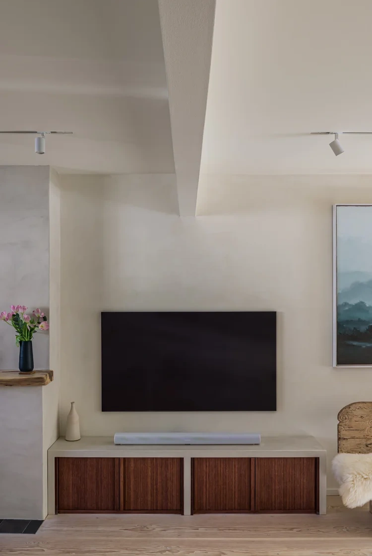 Profile Plastering London - Eco friendly Stone Microcement living spaces in London and the South East